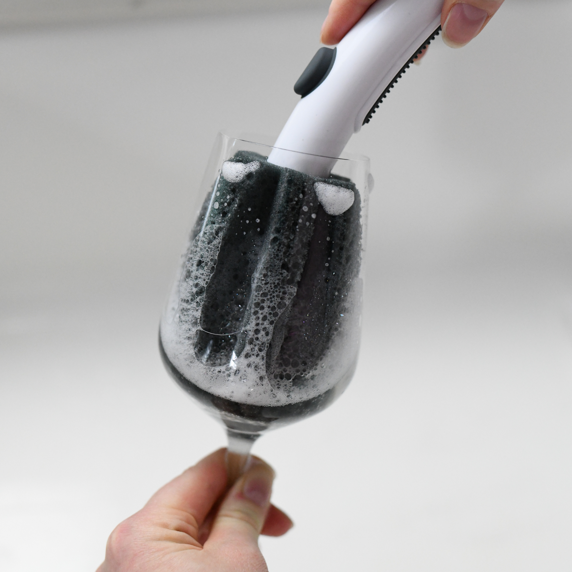 Easily cleans both large and small wine glasses