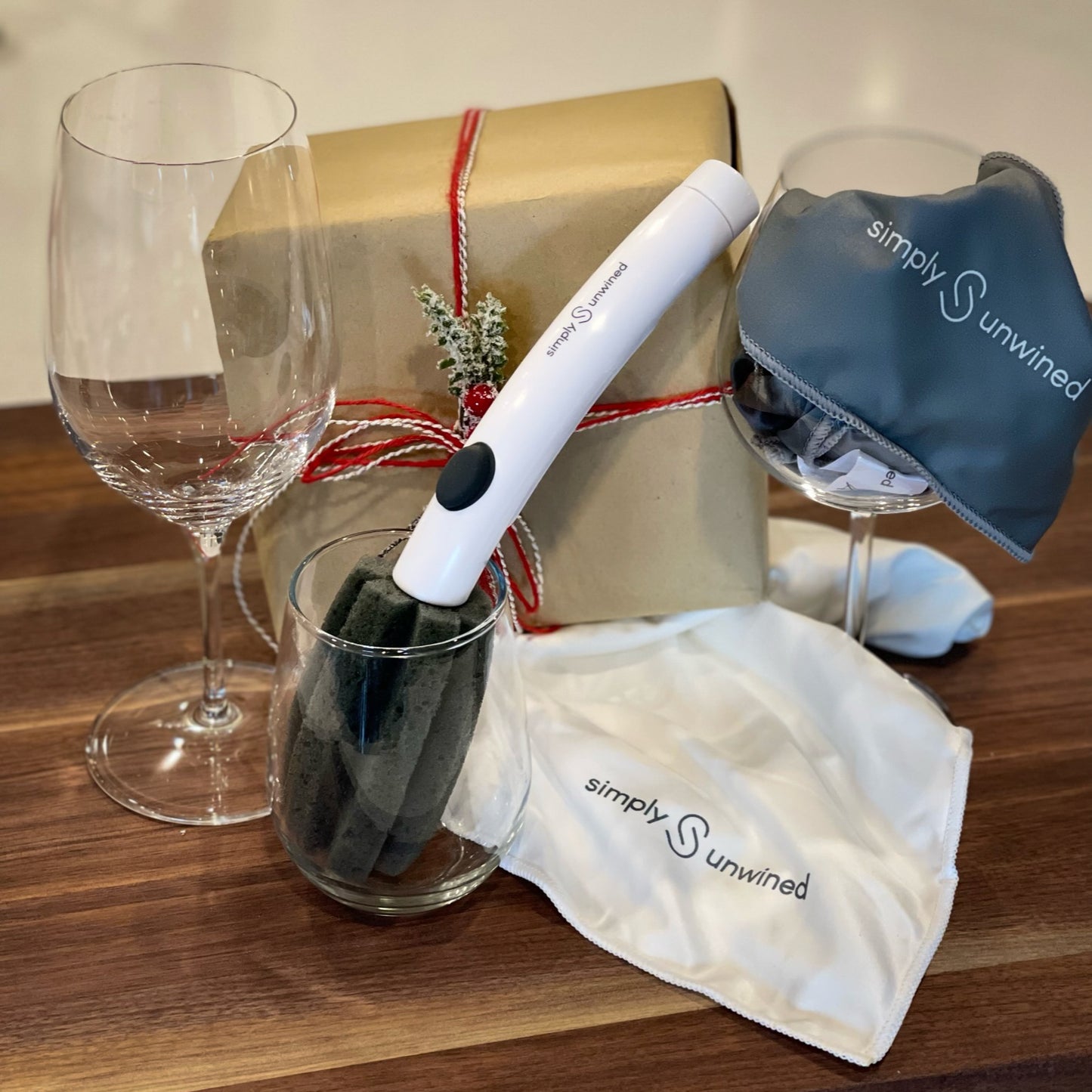 CLEAN your Wine Glass Bundle